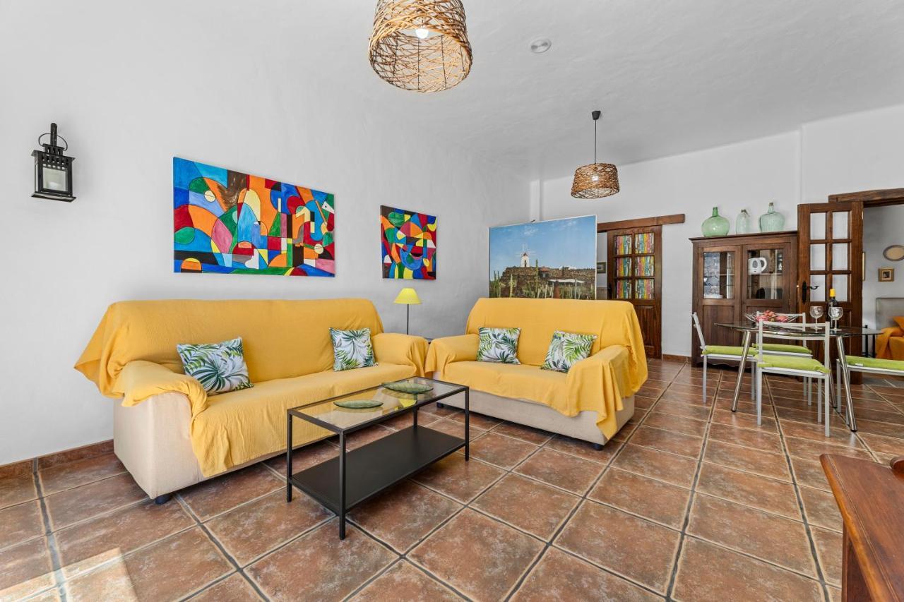 Apartamento Rural Los Roferos Guatiza Ngoại thất bức ảnh